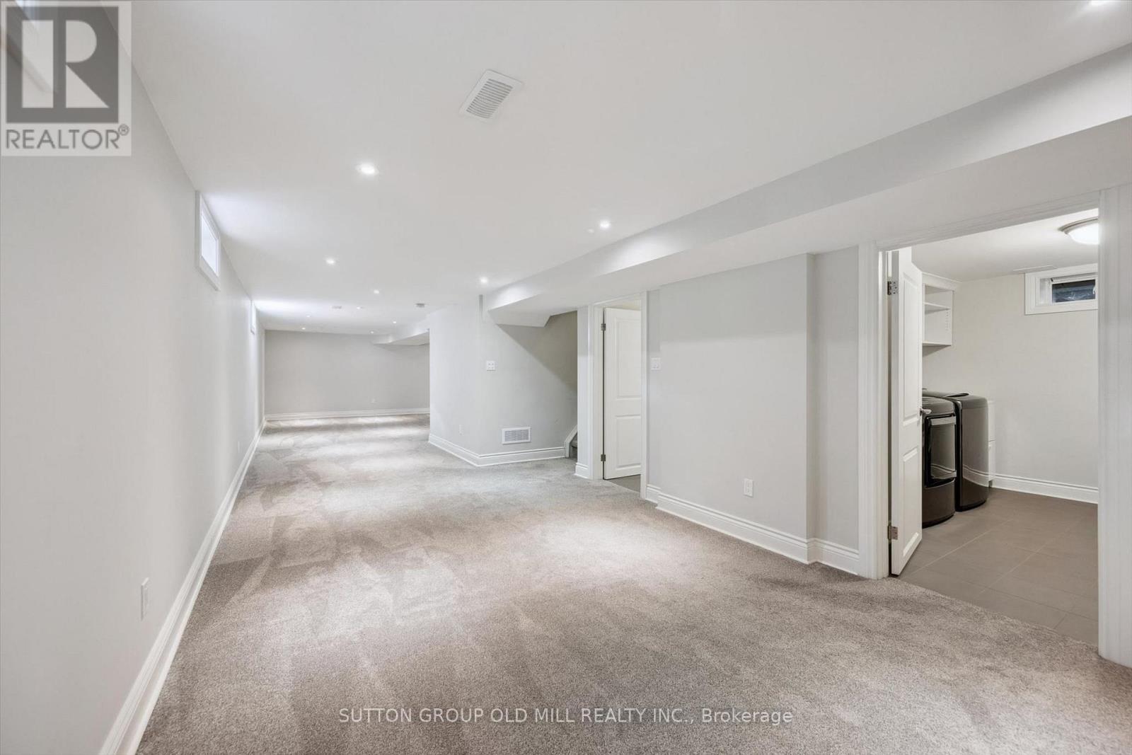 1233 MICHAEL CRESCENT - 26