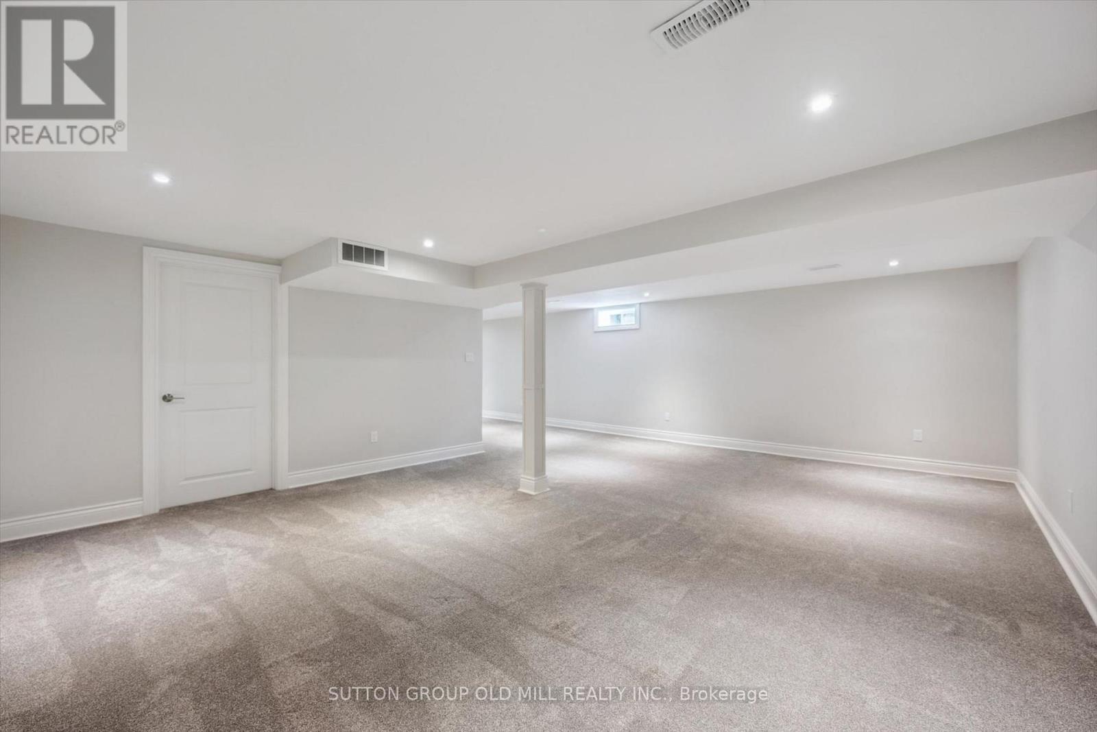 1233 MICHAEL CRESCENT - 29