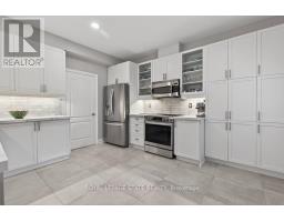 101 - 100 Beddoe Drive, Hamilton, ON L8P4Z2 Photo 17