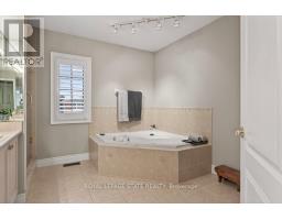 101 - 100 Beddoe Drive, Hamilton, ON L8P4Z2 Photo 25