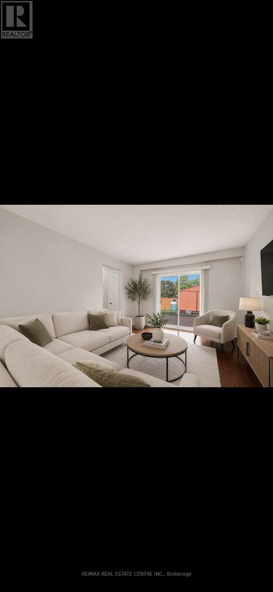 71 Sultan Pool Drive, Toronto, ON photo 9