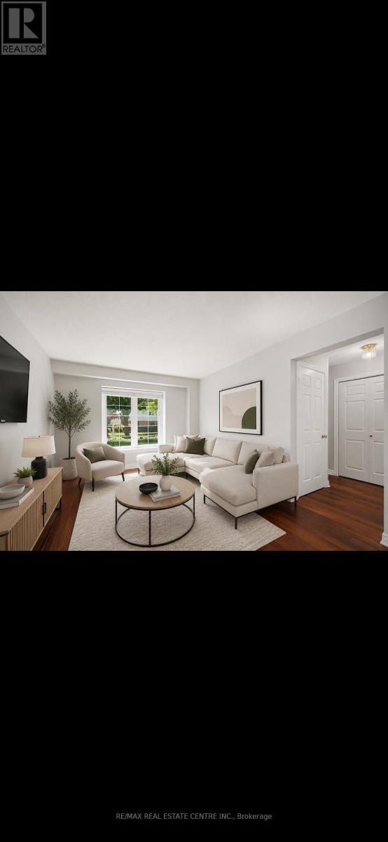 71 Sultan Pool Drive, Toronto, ON photo 8