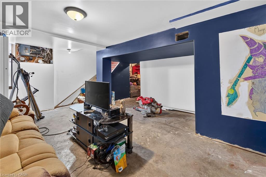 111 KENILWORTH Avenue S - Image 29