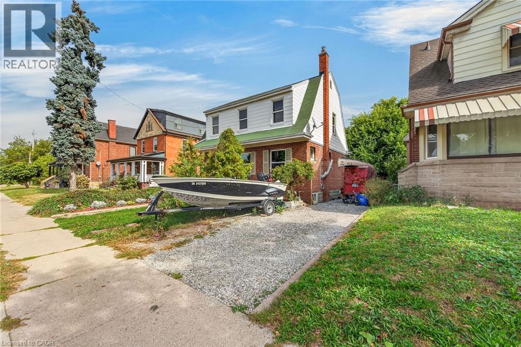 111 KENILWORTH Avenue S - 3