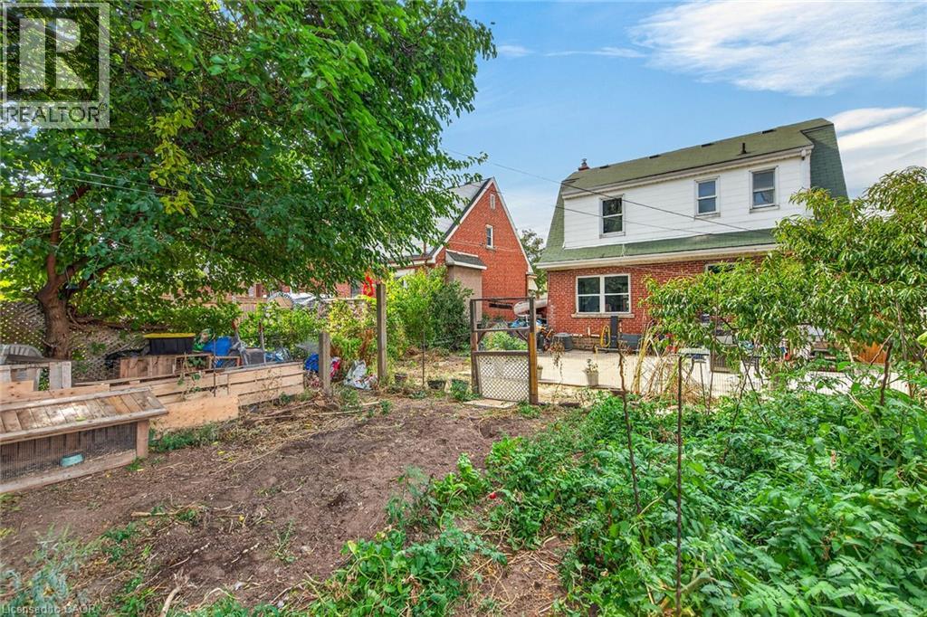 111 KENILWORTH Avenue S - Image 40