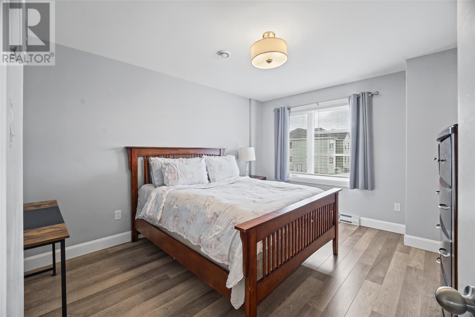 10 Glendale Court - 16