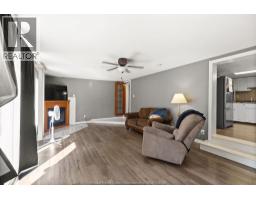 Sunroom - 8 Spruce, Mcgregor, ON N0R1J0 Photo 7