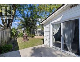 8 Spruce, Mcgregor, ON N0R1J0 Photo 17