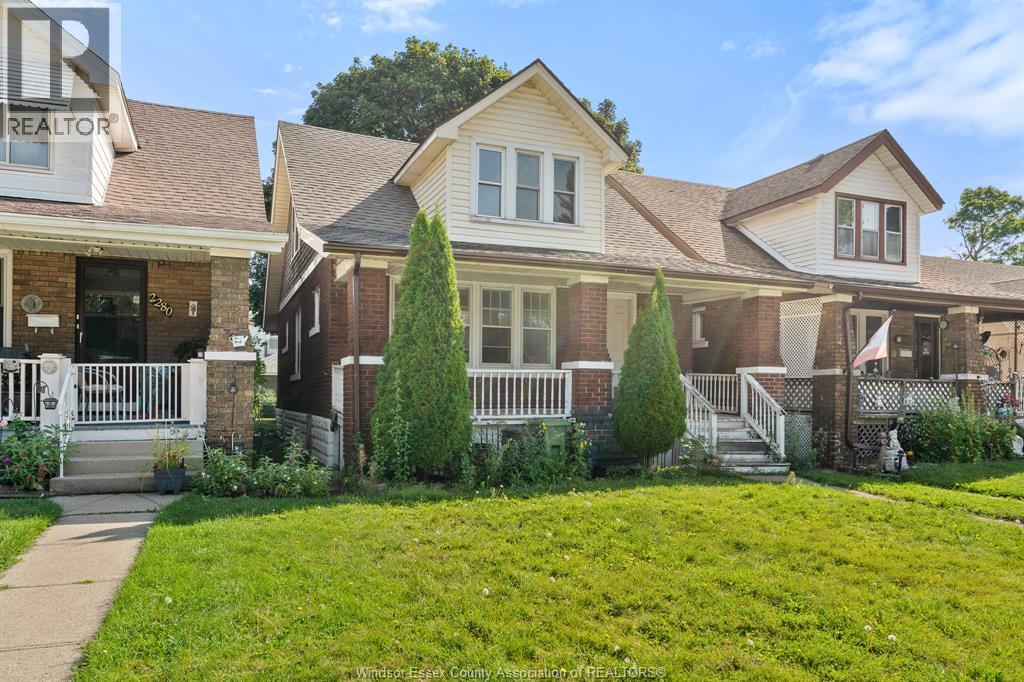 2284 Fraser AVENUE - 2