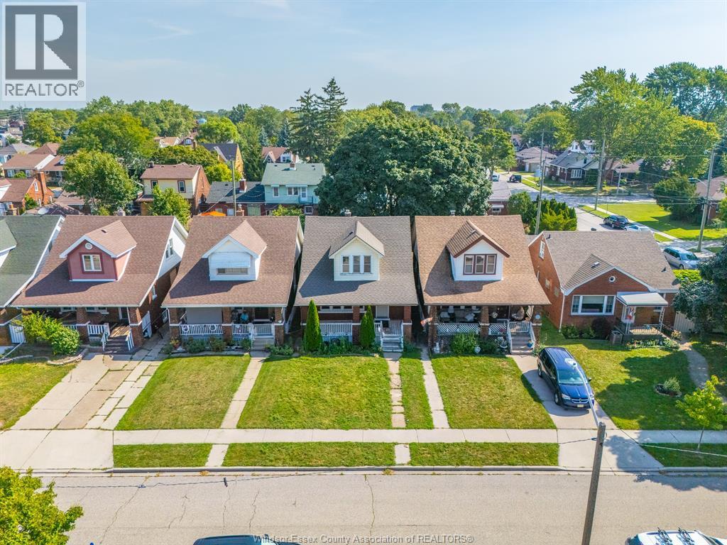 2284 Fraser AVENUE - 3