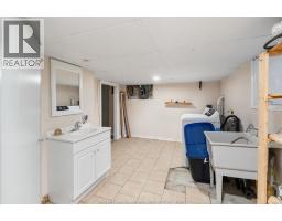 2284 Fraser Avenue, Windsor, ON N8X3Z7 Photo 37