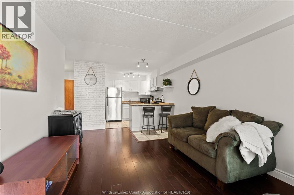 #1003 150 PARK STREET West - 9