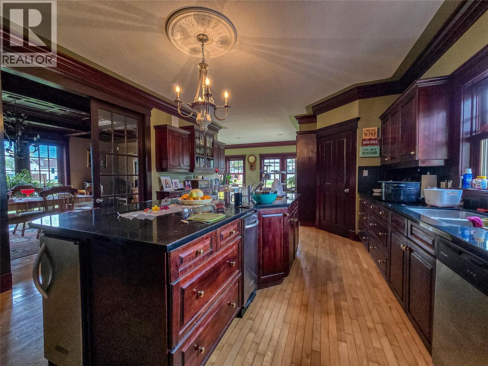 1018 5th Street - 45