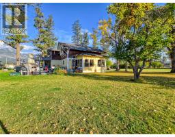 1018 5th Street, Invermere, BC V0A1K0 Photo 23
