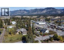 1018 5th Street, Invermere, BC V0A1K0 Photo 75
