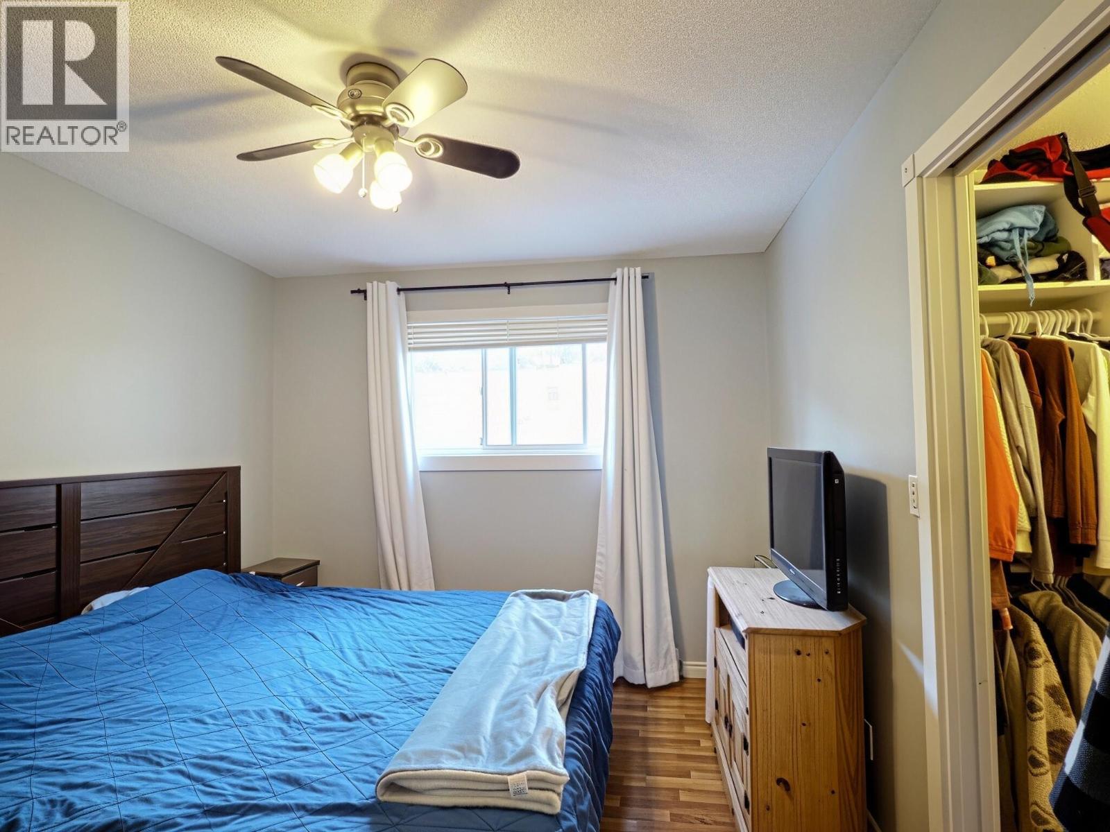 871 MCQUEEN Drive - 12