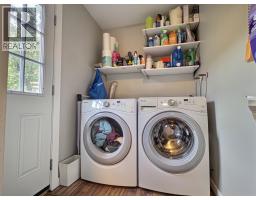 871 Mcqueen Drive, Kamloops, BC V2B7X8 Photo 13