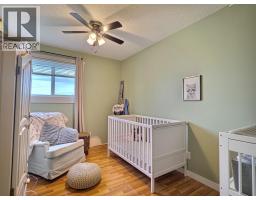 4pc Bathroom - 871 Mcqueen Drive, Kamloops, BC V2B7X8 Photo 11