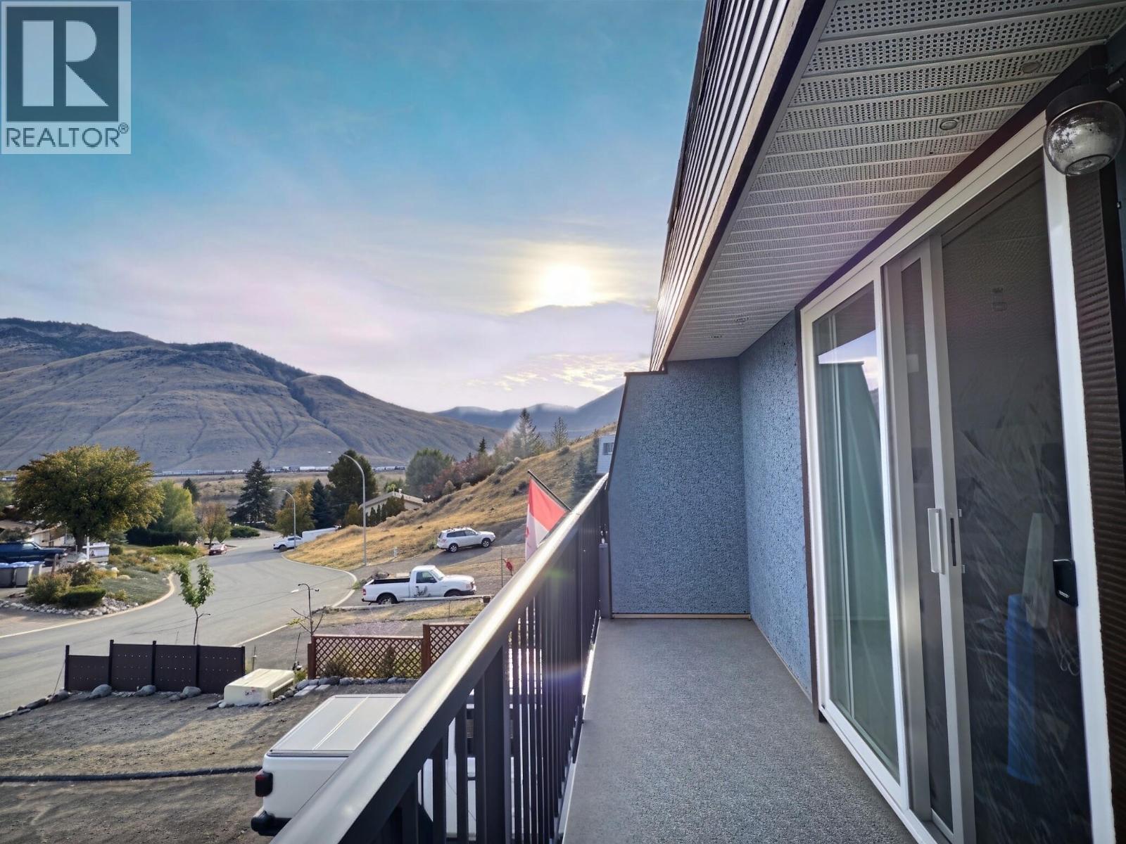 871 MCQUEEN Drive - Image 14