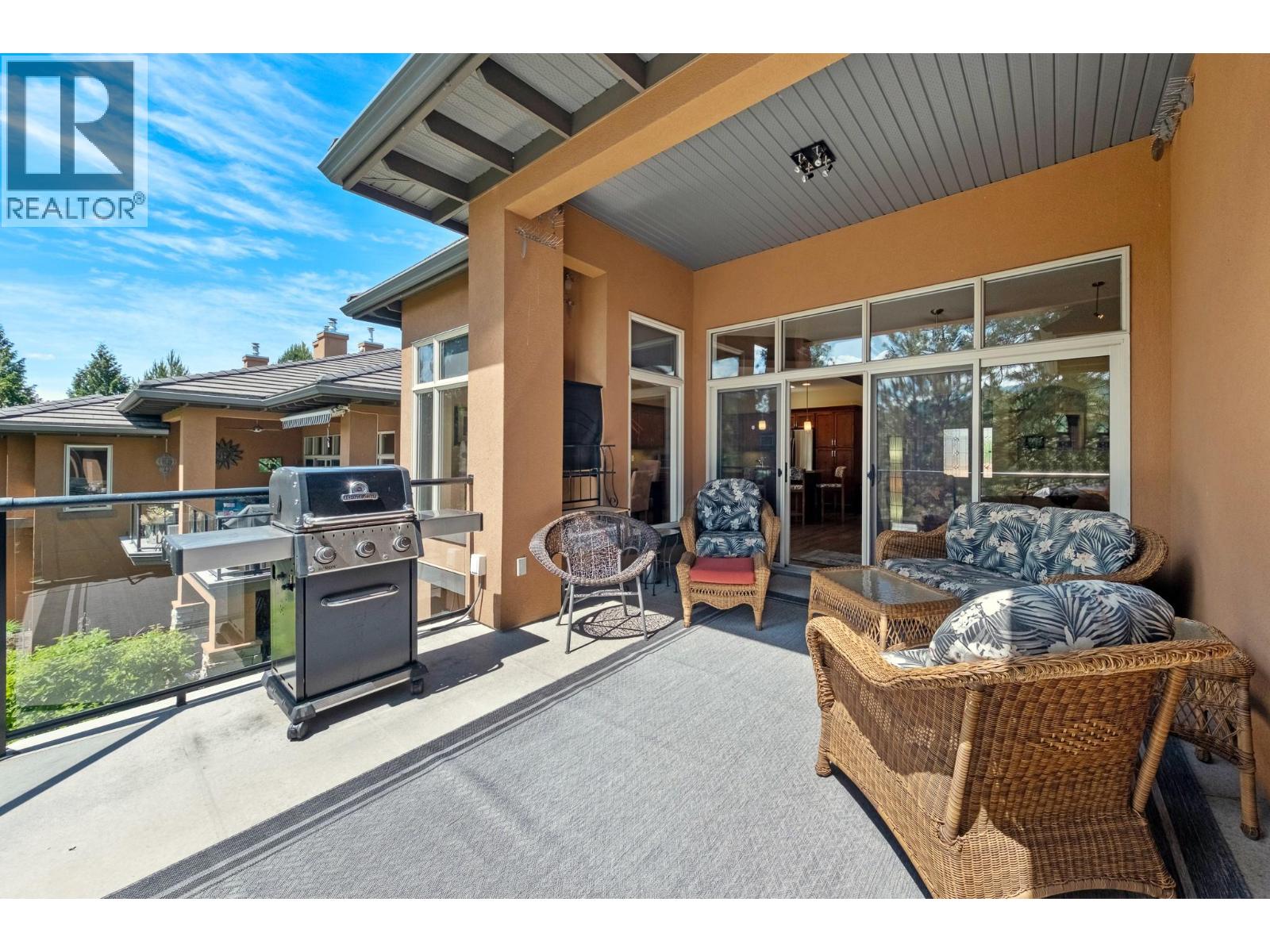 #16 4100 Gallaghers Parkland Drive - 10