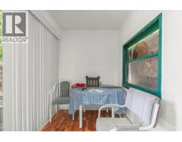 345 Poplar Point Drive, Kelowna, BC V1Y1Y2 Photo 10