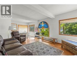 345 Poplar Point Drive, Kelowna, BC V1Y1Y2 Photo 11