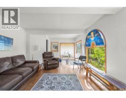 345 Poplar Point Drive, Kelowna, BC V1Y1Y2 Photo 12