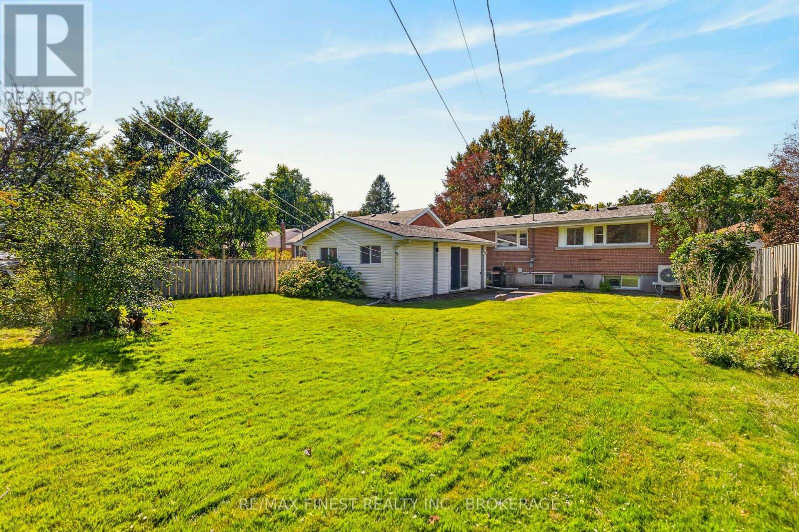 19 WOLFE STREET - Image 48