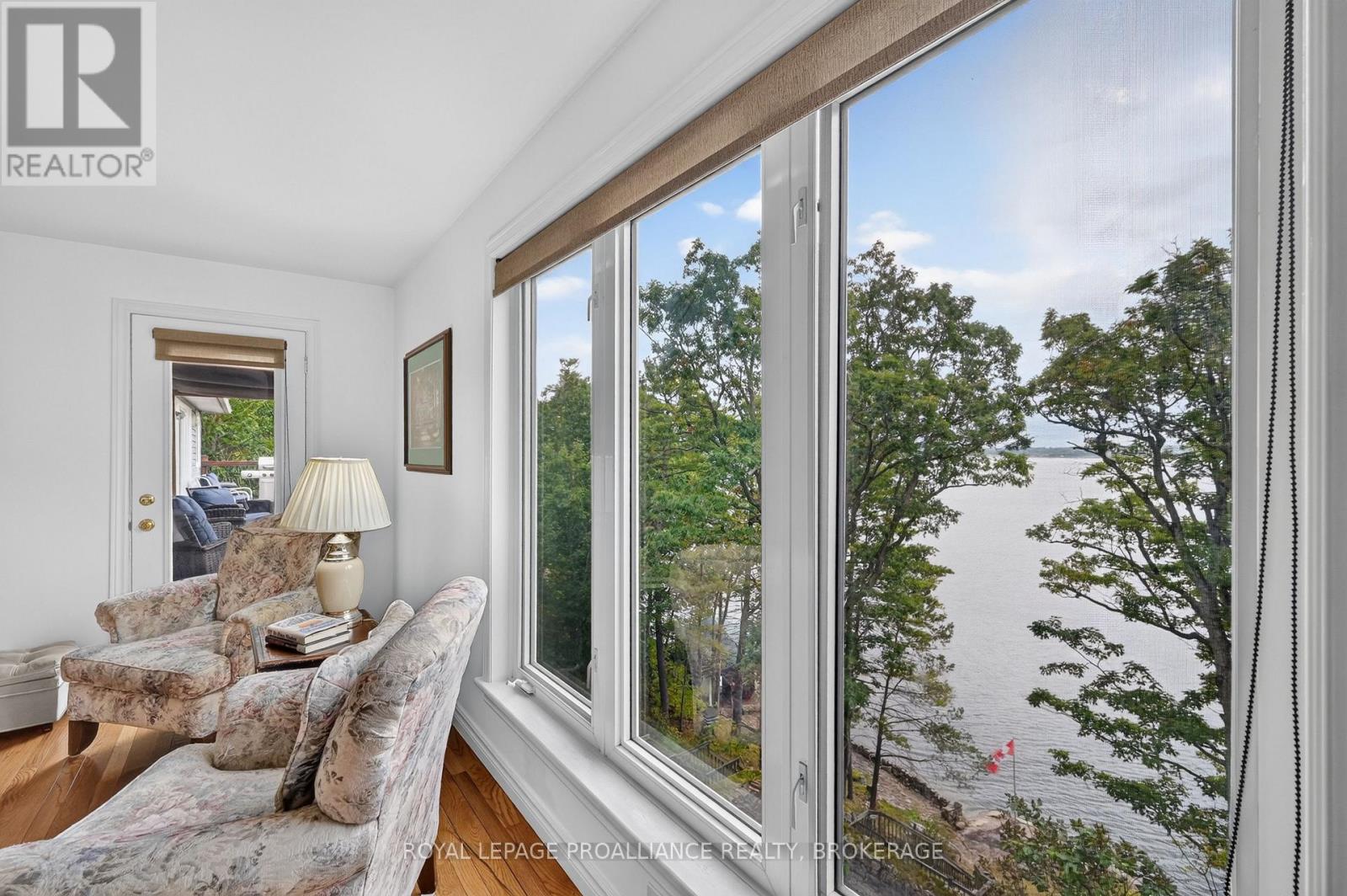 6 VANSTON ROAD - Image 18