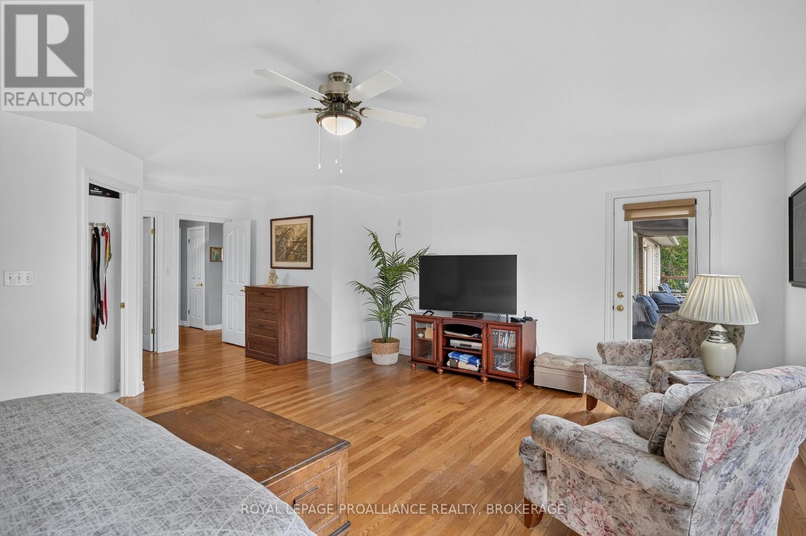6 VANSTON ROAD - Image 19