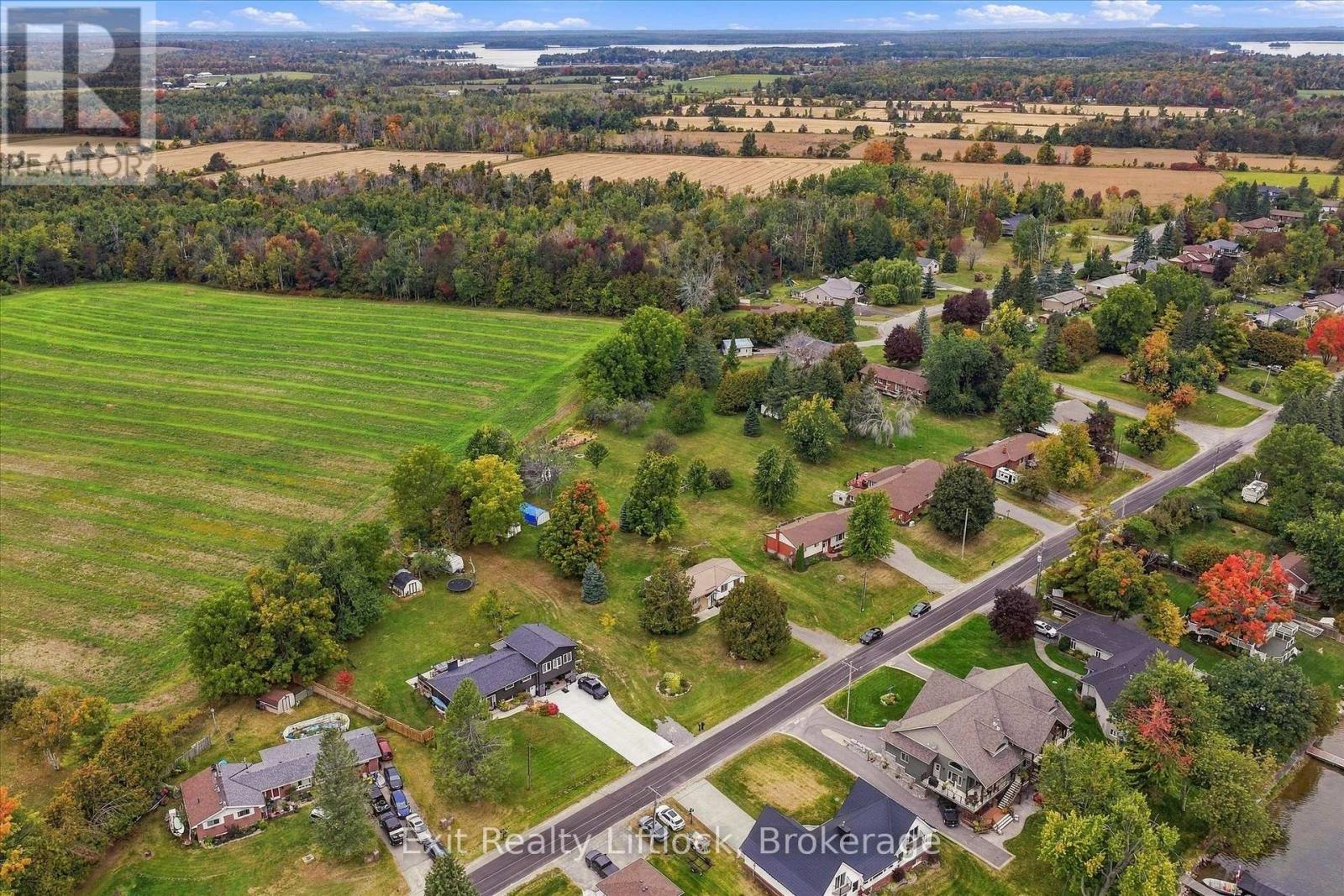 842 CHEMONGVIEW DRIVE - 42