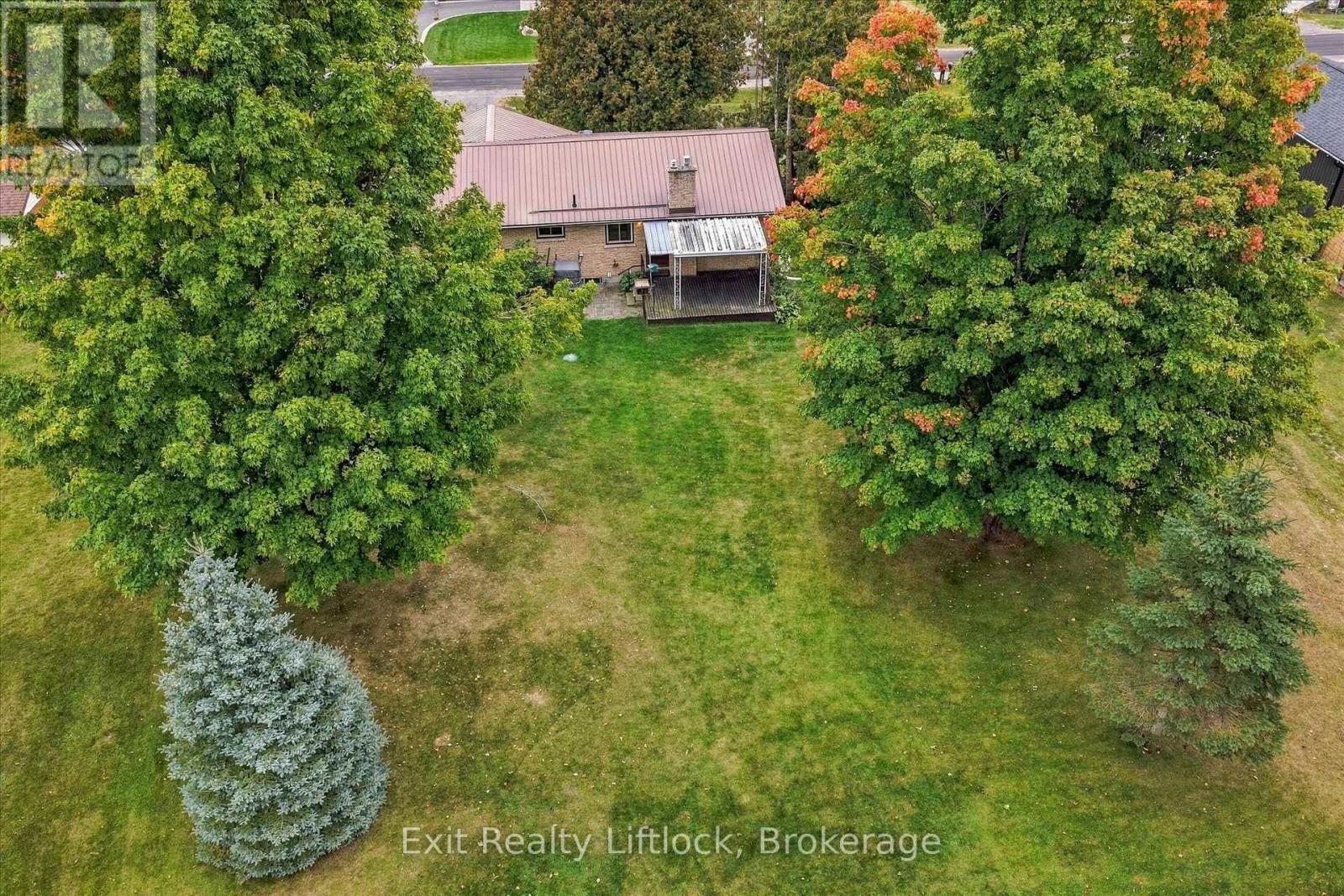 842 CHEMONGVIEW DRIVE - 48