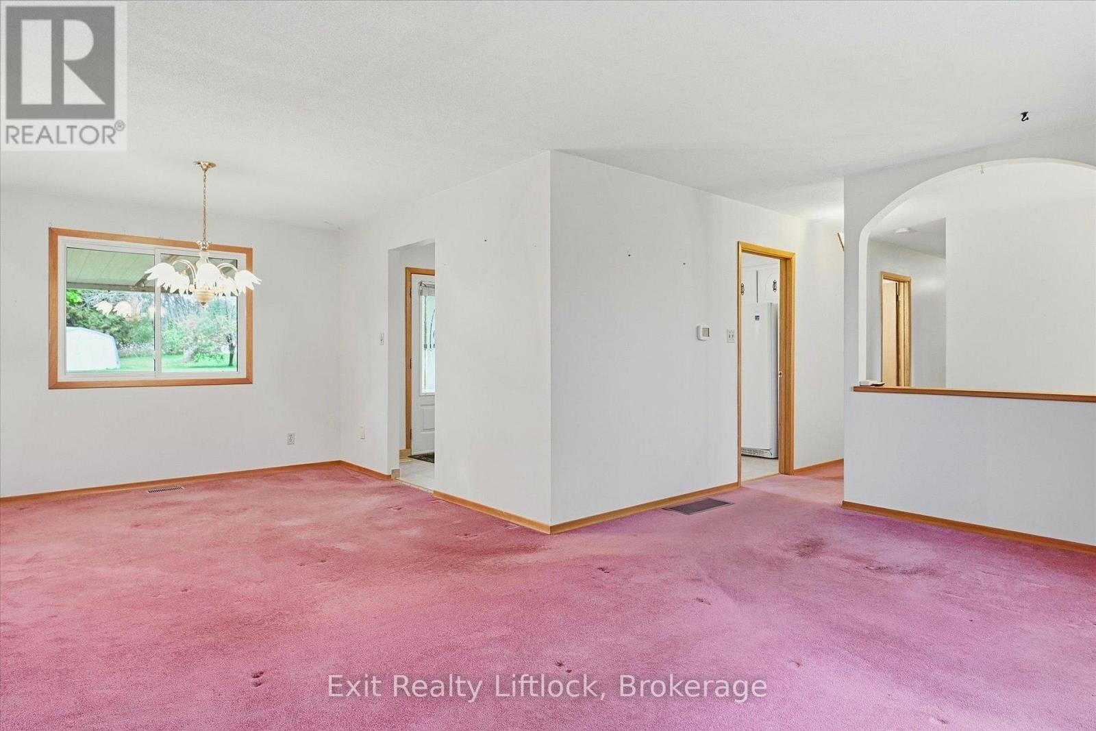 842 CHEMONGVIEW DRIVE - 9