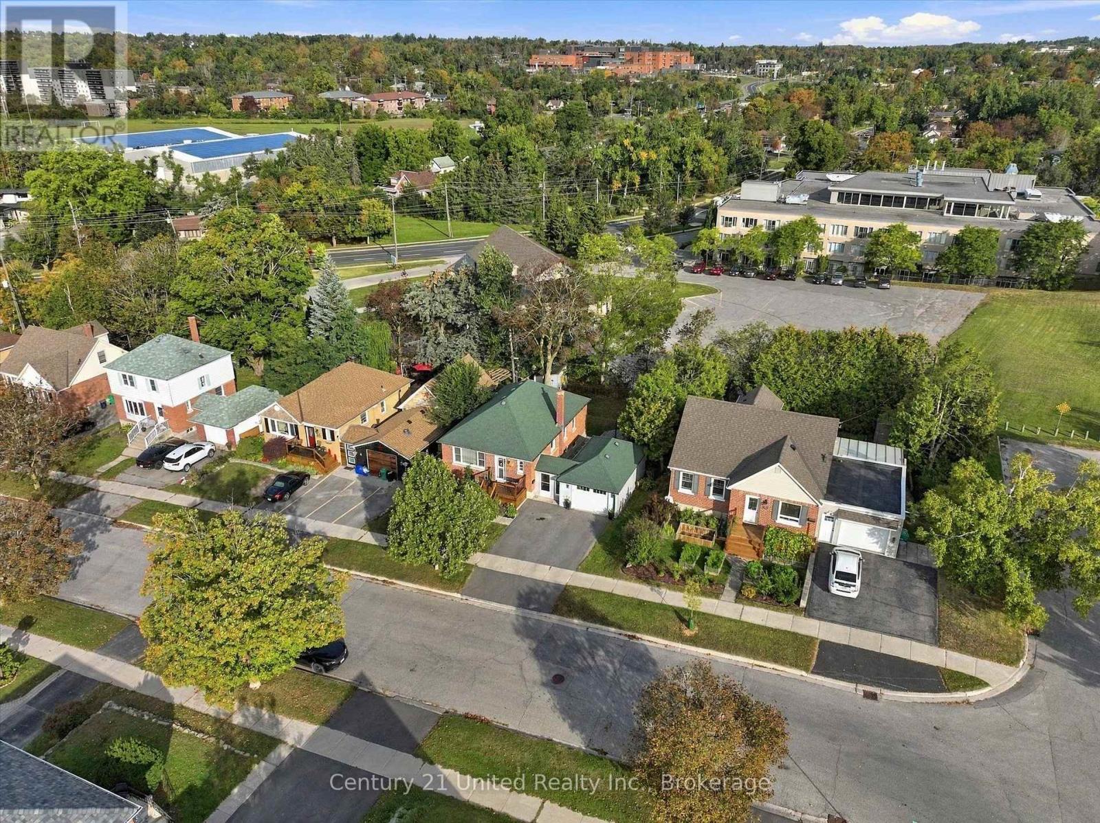 766 DEVON AVENUE - 36
