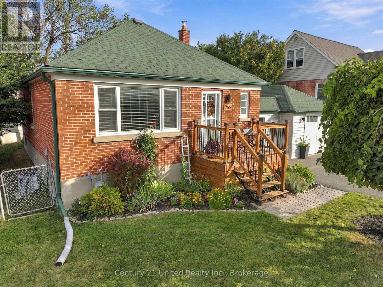 766 Devon Avenue, Peterborough, ON photo 38