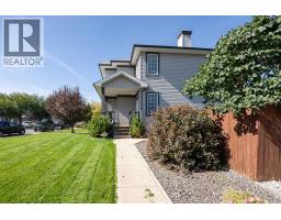 53 Peigan Court W - photo 4