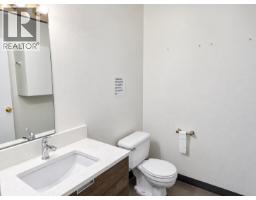 201 927 Brunette Avenue, Coquitlam, BC V3K1C8 Photo 8