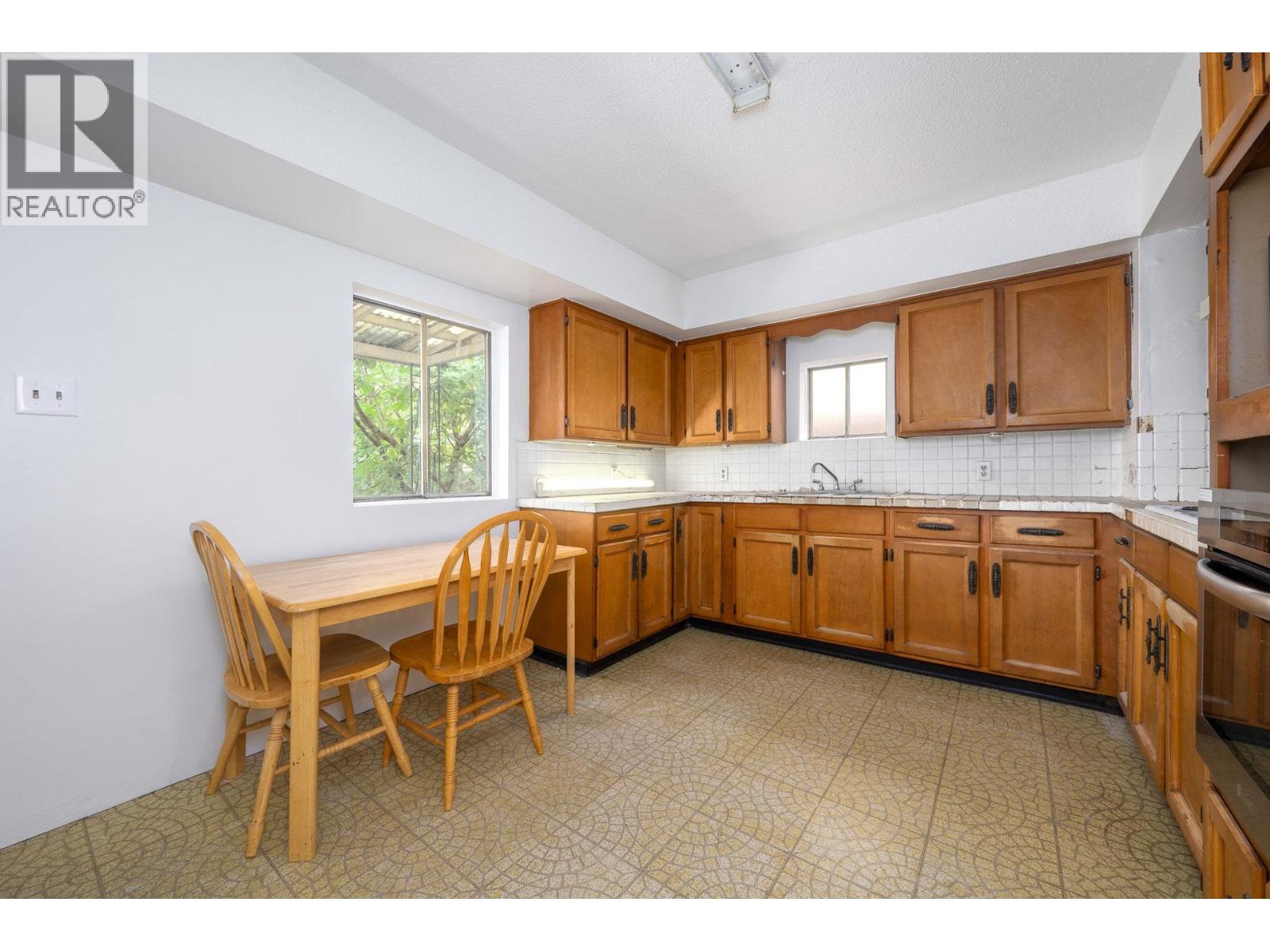 2305 TURNER STREET, Vancouver