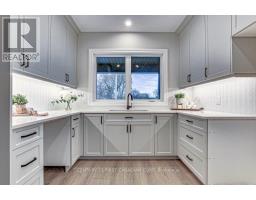 163 Elgin Avenue E, Goderich), ON N7A1K7 Photo 9