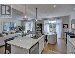 420 Old Wonderland Road, London South, ON N6K3R2 Photo 12