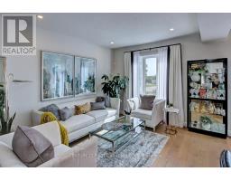 Foyer - 420 Old Wonderland Road, London South, ON N6K3R2 Photo 7