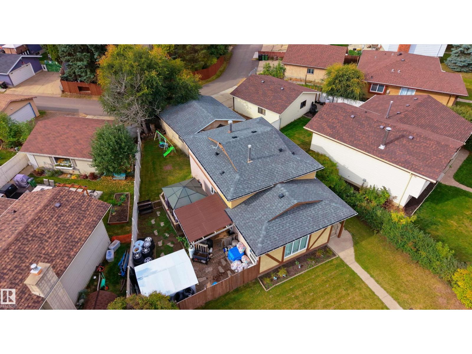 6007 37 AV NW - 41