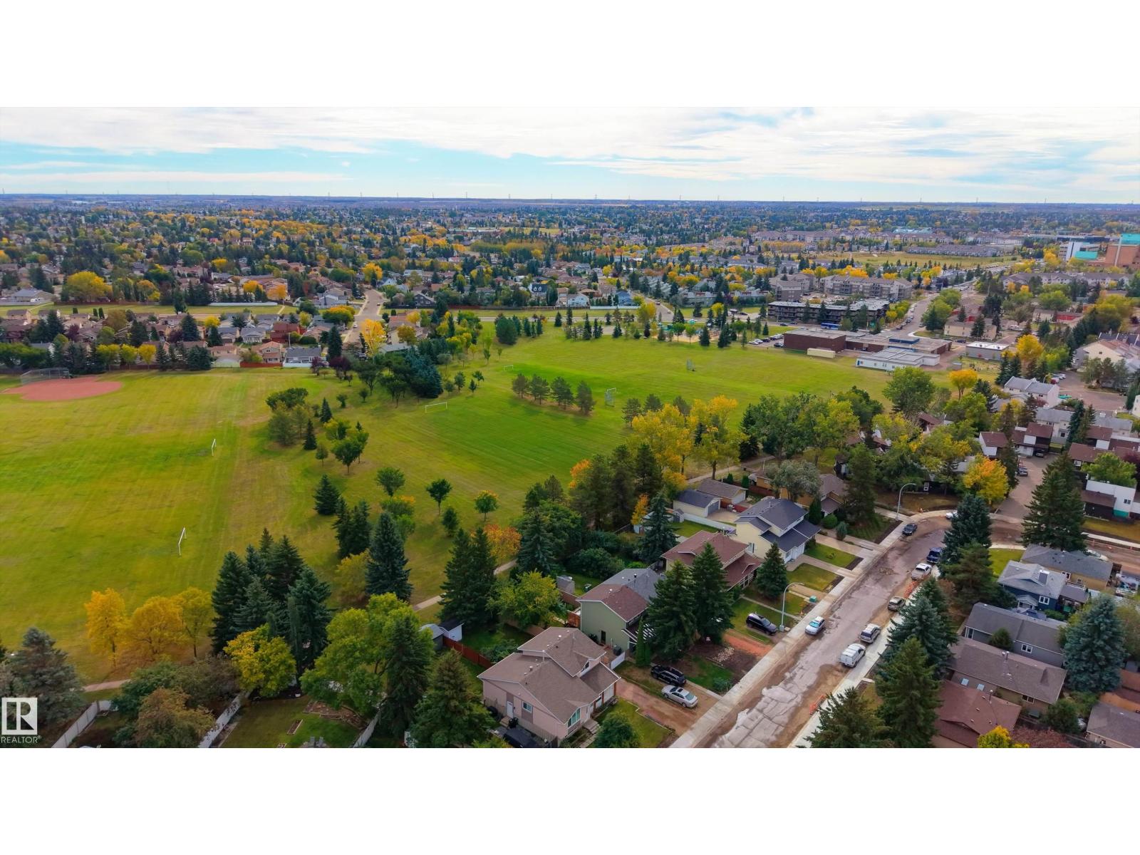6007 37 AV NW - 43