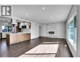 7520 7 Street SW - photo 4
