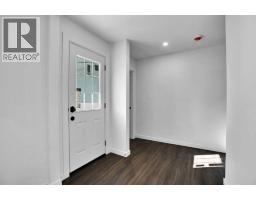 7520 7 Street SW - photo 2