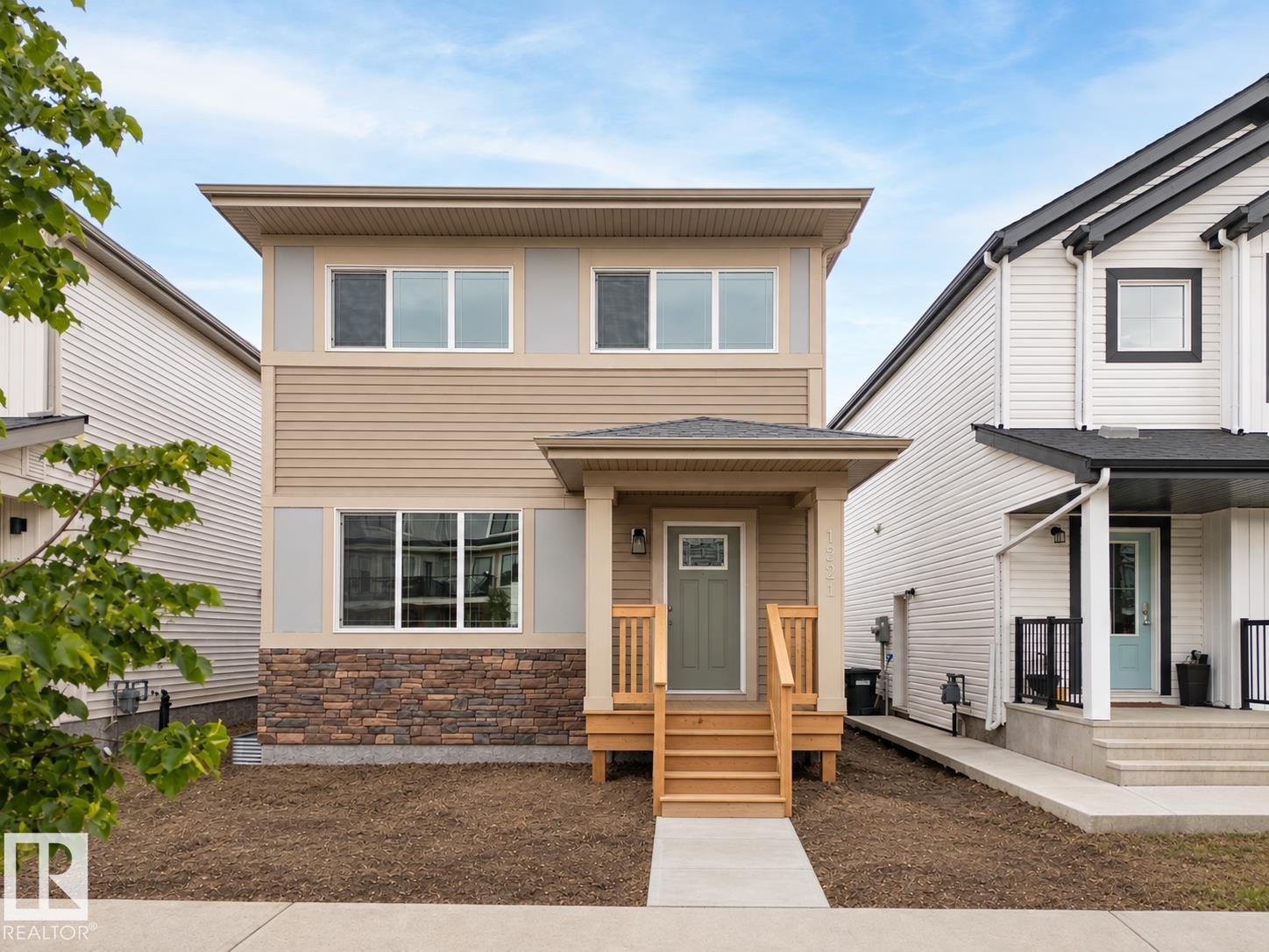 1224 MCLEOD AV - 2