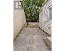 920 Gladstone Avenue, Ottawa, ON K1R6Y4 Photo 21