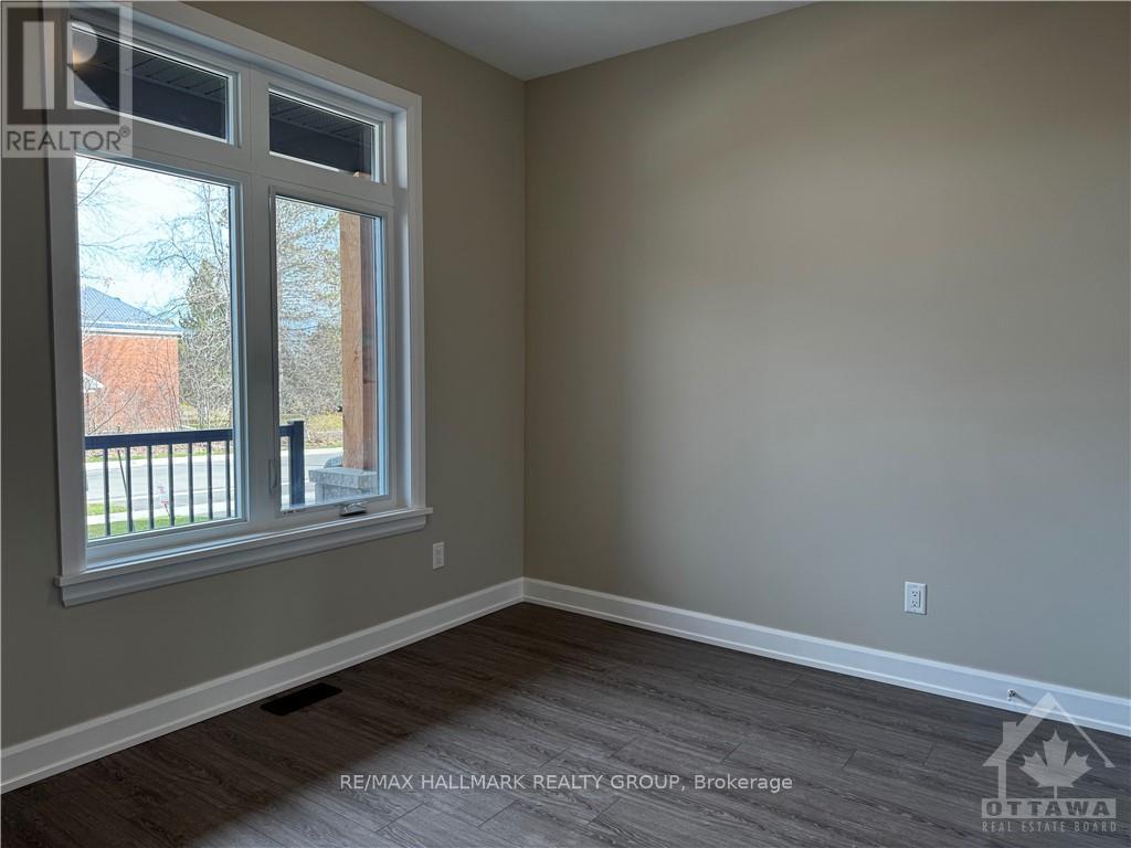 1543 Flanders Road — photo 3