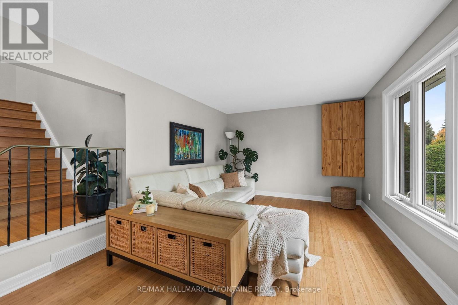 Condos for Sale in Ottawa – 6440 GLEN KNOLLS DRIVE OTTAWA ON K1C2X2 DRIVE – By Peter Sagos - Image 19