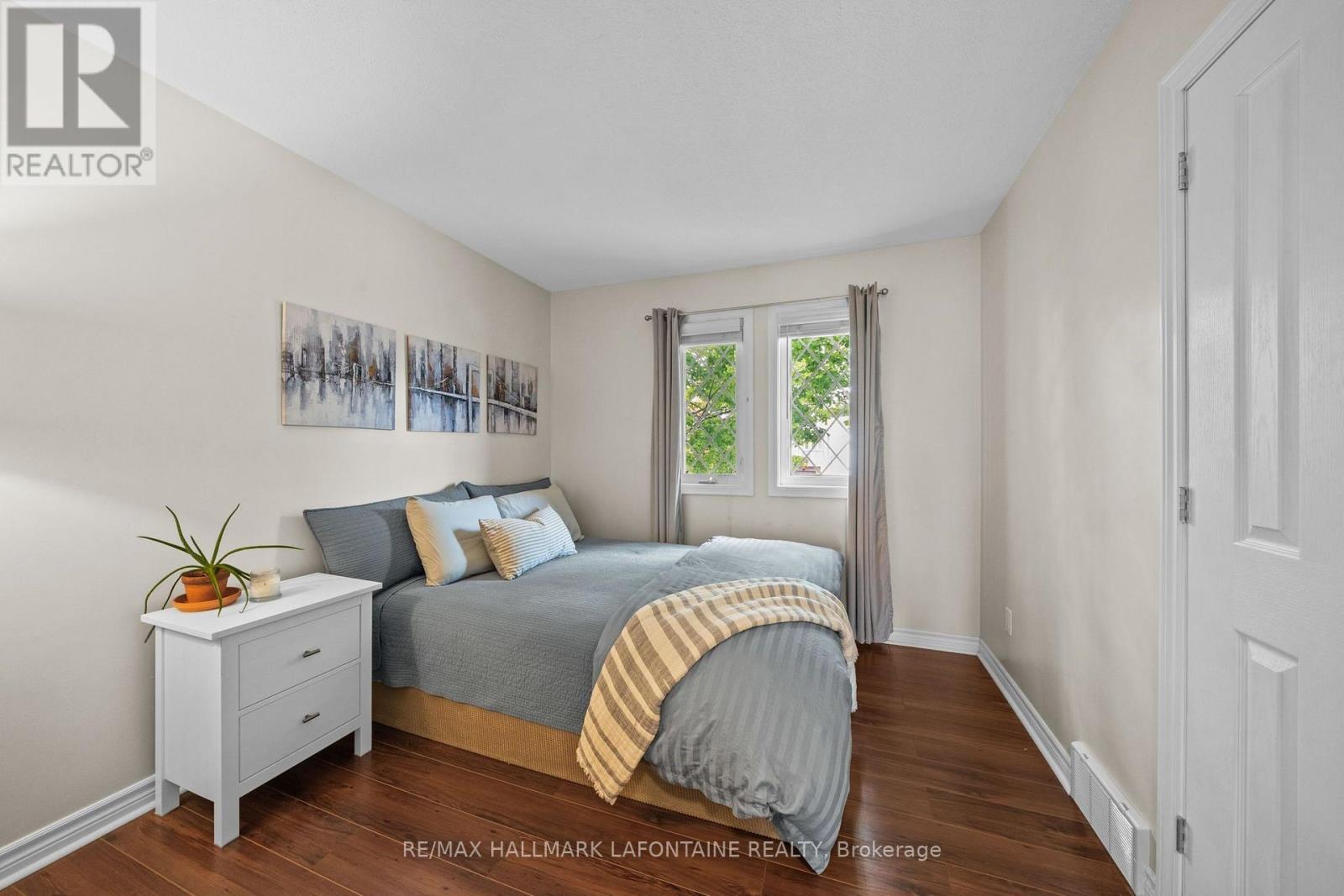 Condos for Sale in Ottawa – 6440 GLEN KNOLLS DRIVE OTTAWA ON K1C2X2 DRIVE – By Peter Sagos - Image 27